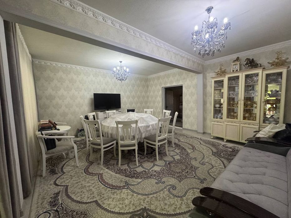 Продаётся квартира Юнусабад 17кв 3/1/5