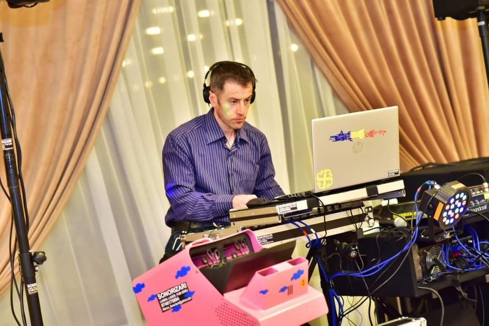 Fum greu, gheata carbonica - 500 lei,Artificii , Cabina  Foto, Dj sono