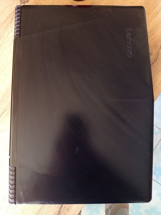 Lenovo legion y 520-15IKBN