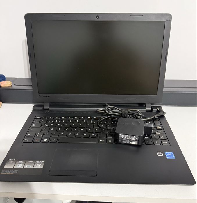 Vand Laptop Lenovo