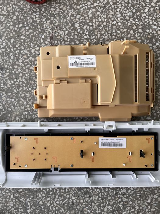 Пералня  Whirlpool FFS 7238 W E на части