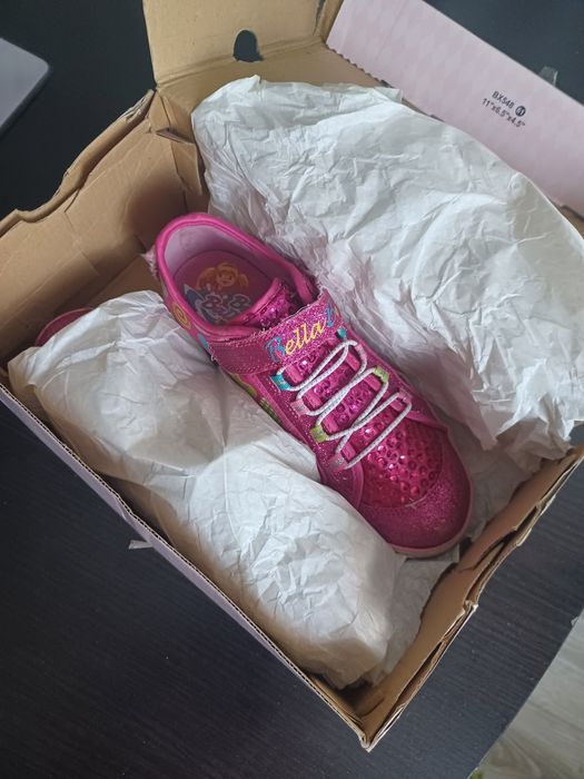 Skechers спортни обувки  номер 34