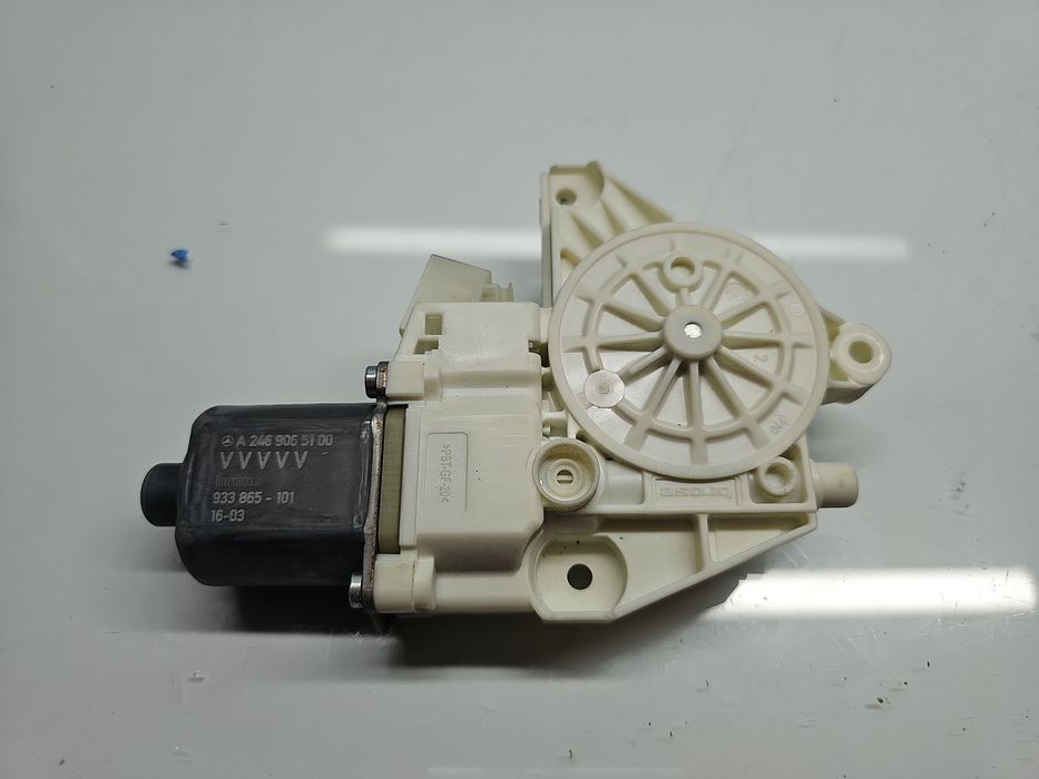 Motoras geam stanga fata Mercedes Clasa A (W176) [Fabr 2012-2018] A246
