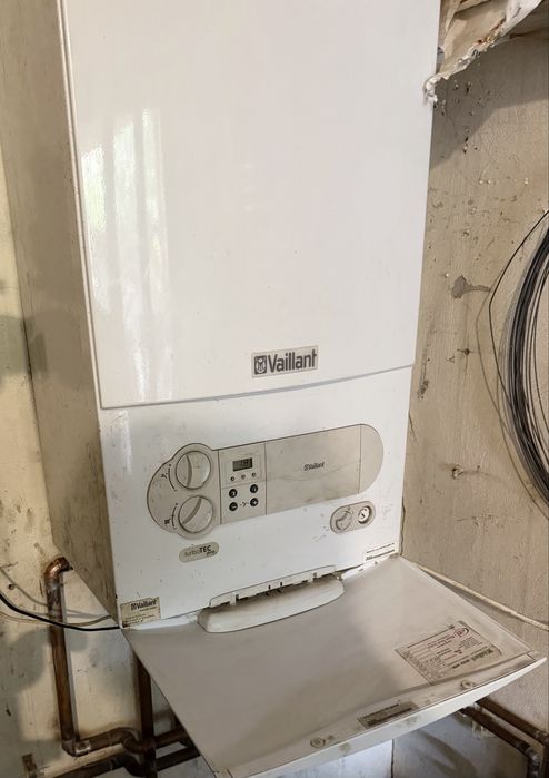 Boiler mare si centrala!