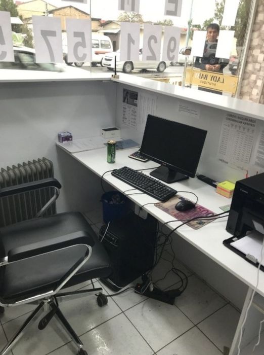 Dokon un stelaj soyiladi