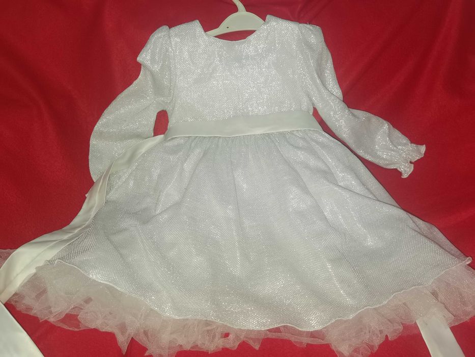 Rochita argintie Craciun sau serbare fetite