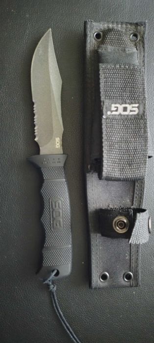 Lot cuțite outdoor tactical EDC– originale, îngrijite, preț excelent