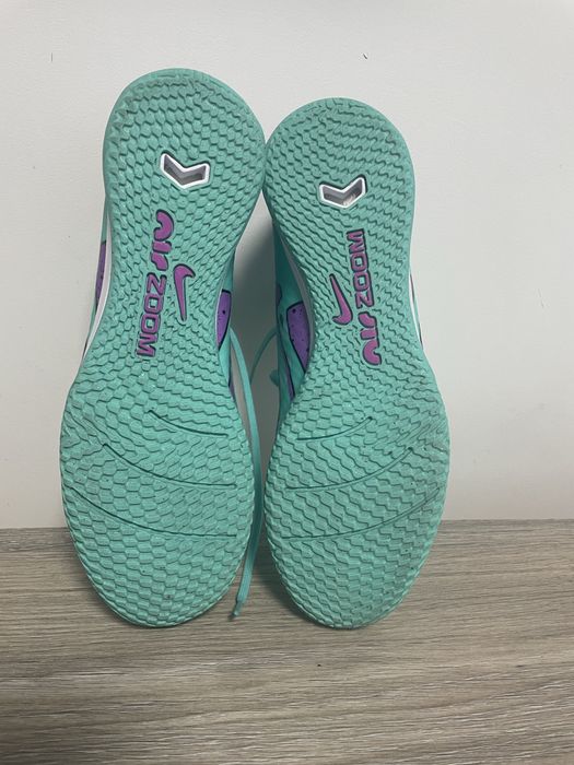 Nike ZOOM VAPOR 15 ACADEMY IC размер 41