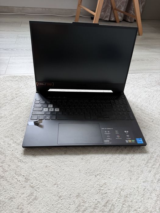 Laptop ASUS 15 FHDI5-12500H 16GB ram 512GB stocare RTX3050