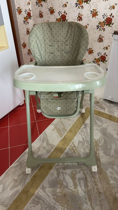 Стул для кормления