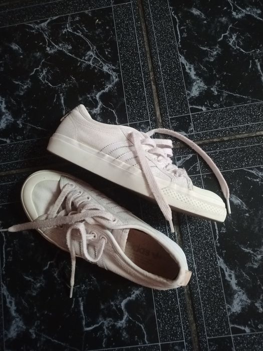 Teniși adidas Nr 38