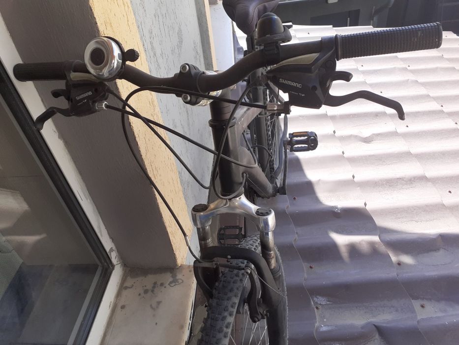 Vând bicicleta în stare de funcționare