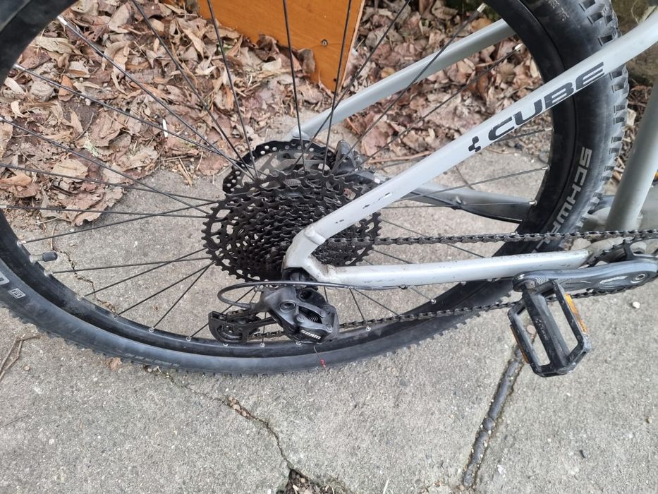 Bicicleta cube analog