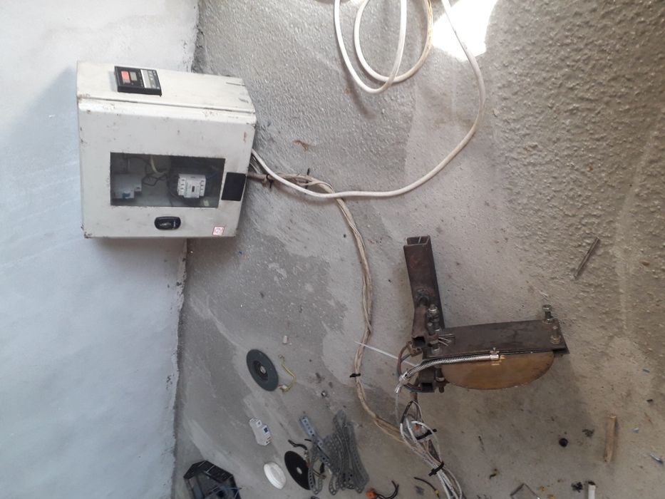 Dispozitiv extruder folie.