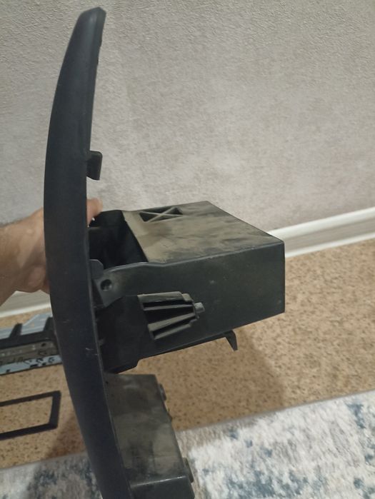 Продам консоль от приоры 2