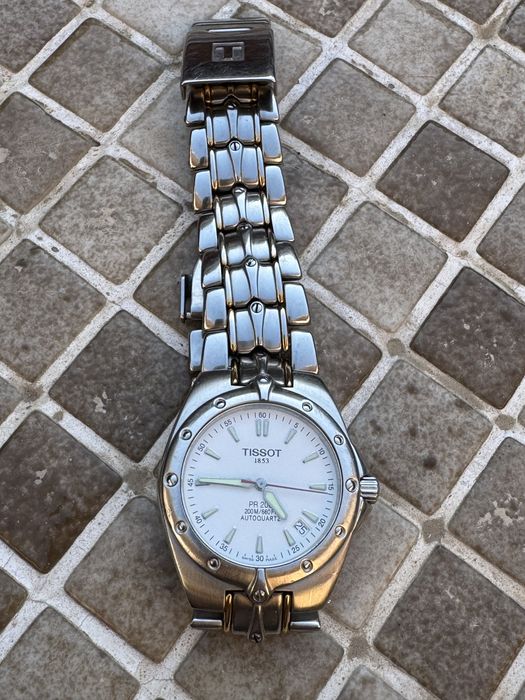 Продается часы Tissot