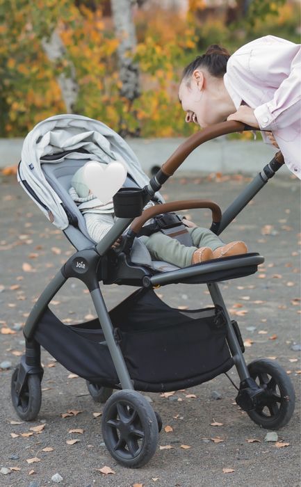 Продам коляску 2в1 Joie