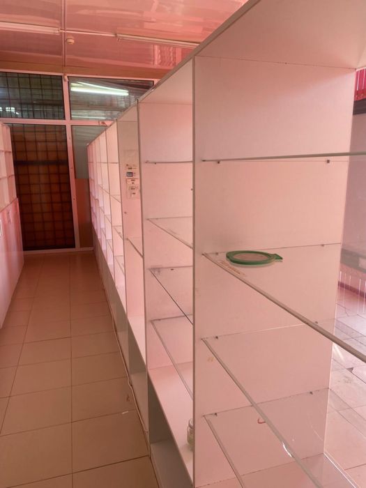 Мебель для аптек и магазинов