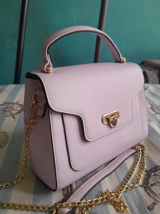 Сумочка женская, через плечо.