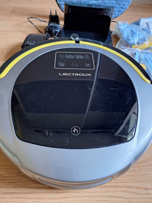 Robot aspirator Liectroux 250 ron