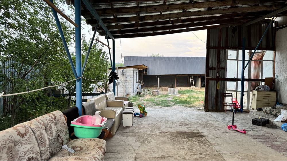 Срочно  Продам большой дом