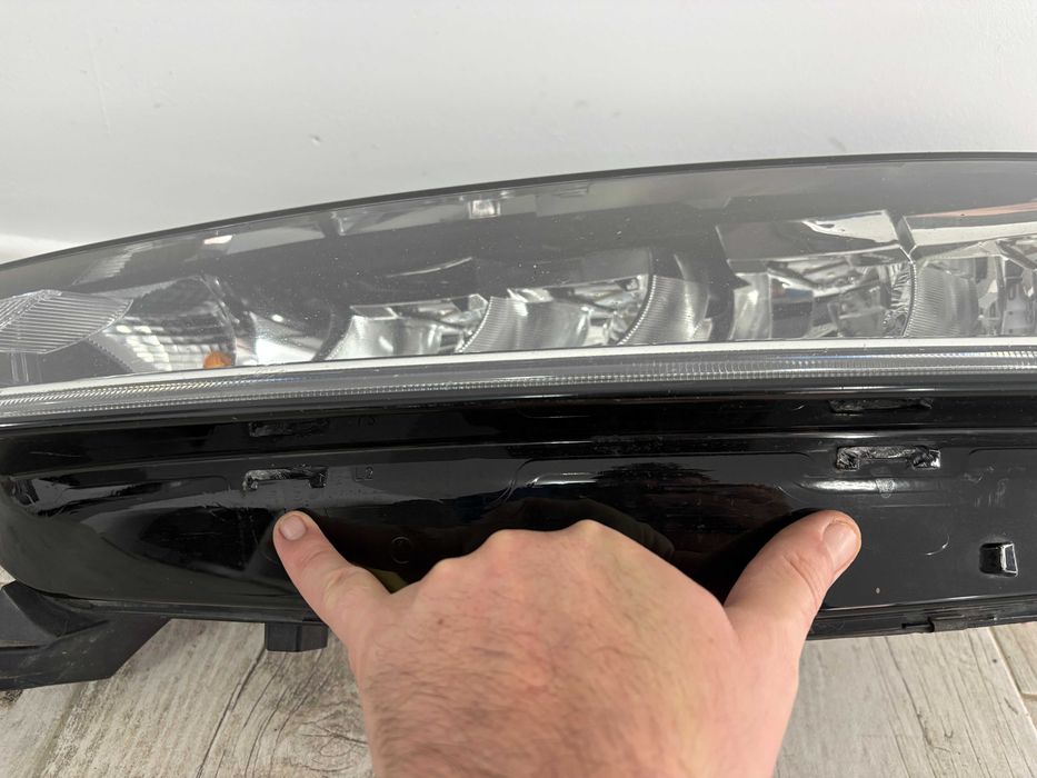 Far stanga full led Skoda Octavia 4 dupa 2020 original cod 5E4941015
