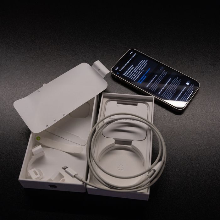 iPhone 13 mini 256gb | 77% | Белый/Starlight