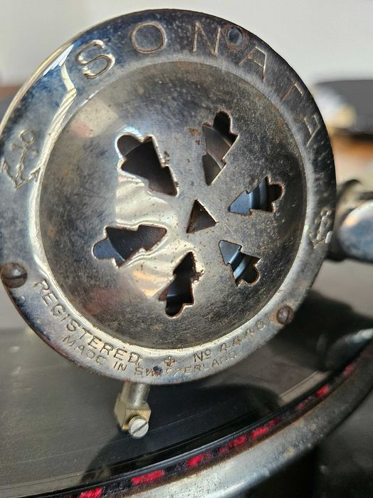 Gramofon Columbia Viva-tonal Grafonola, model No. 109A, (1920 Londra)