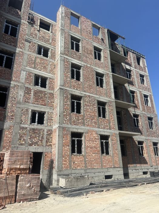 Kvartiralar sotuvda Urganch.shaxri  (Eski Vodnik) 76.6m² xonadon