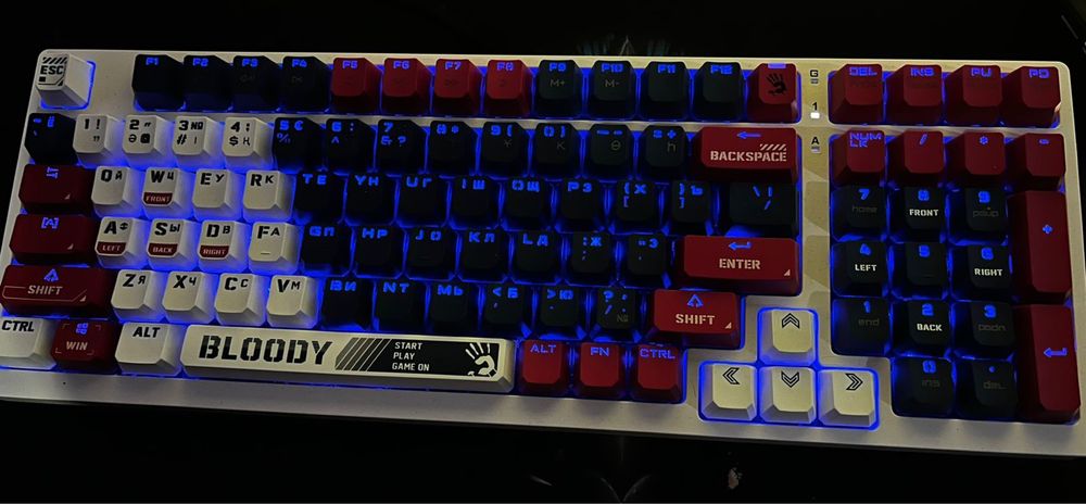 Б/у набор (клава ,мышки,наушники )