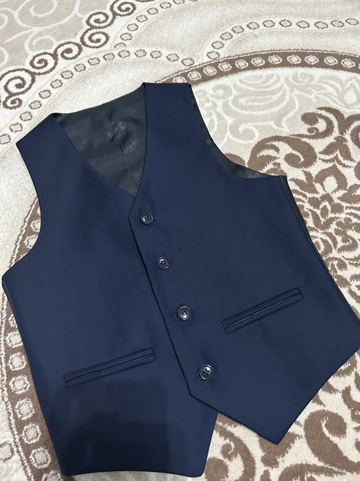 Школьный костюм