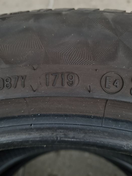 Летни гуми 2 броя CONTINENTAL PremiumContact6 225 55 R18 дот 1719