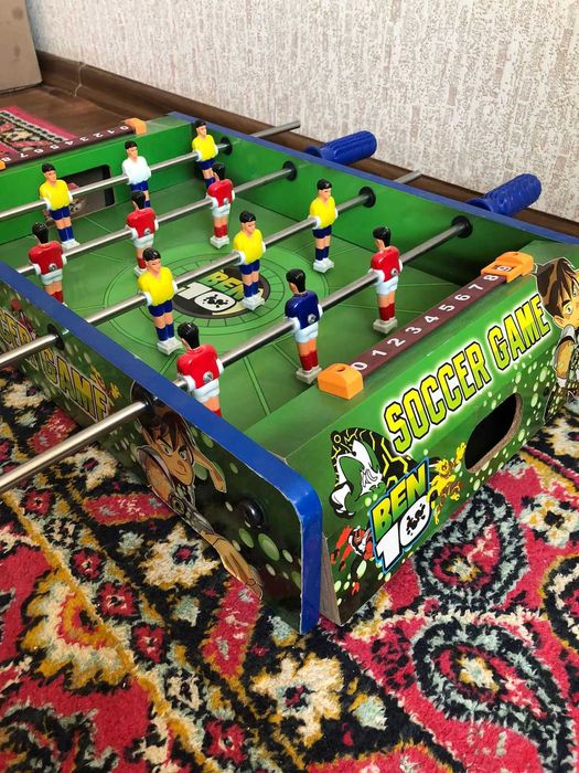 Продам настольный футбол