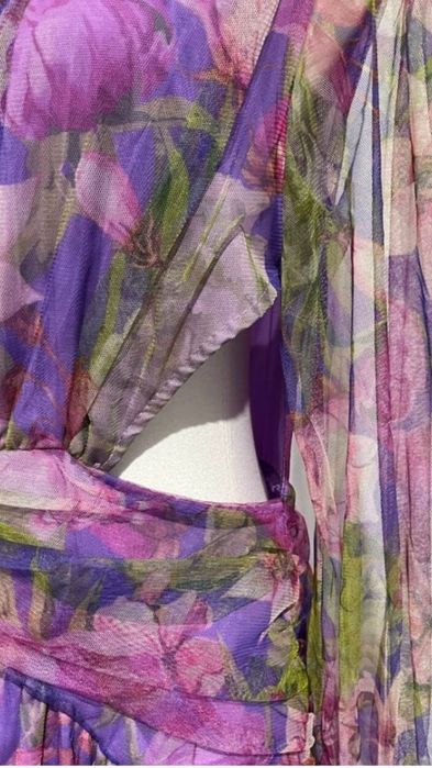 Красива официална рокля