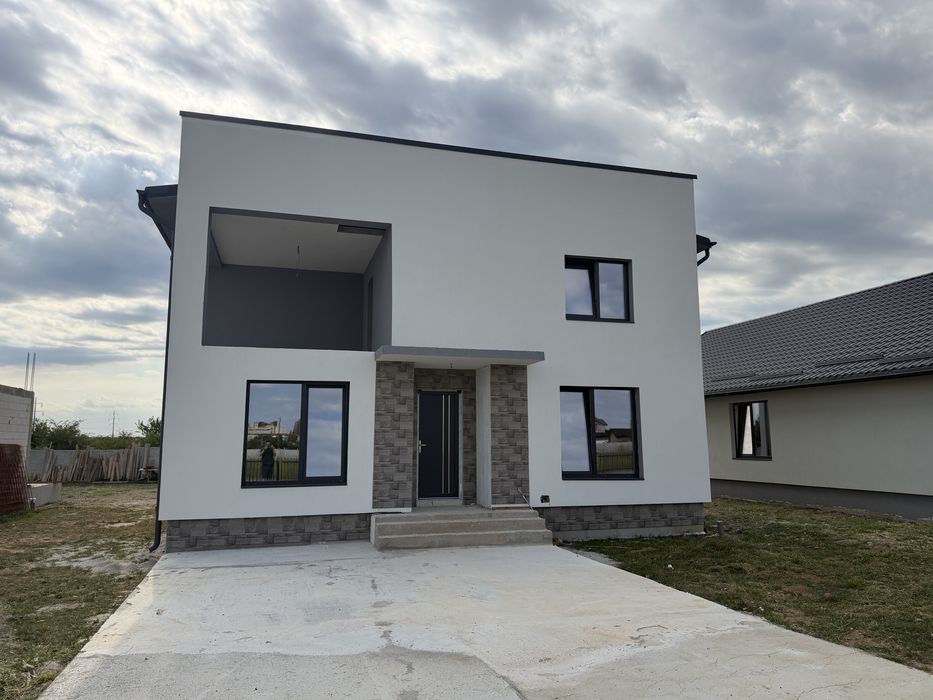Casa de vanzare. Mega oferta??? Nu rata!!