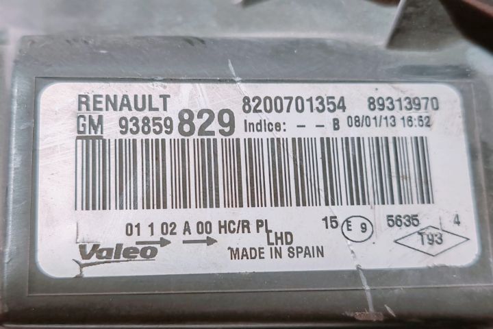 Far Stanga  8200701354 / 93859829 Opel Vivaro A (facelift) seria