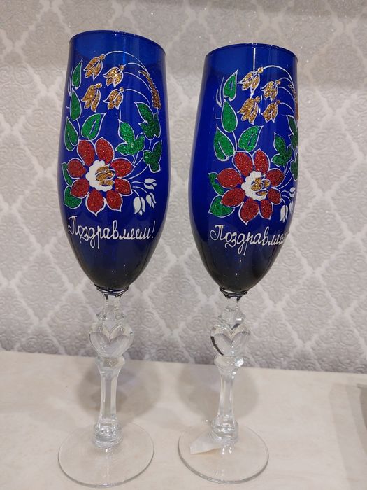 Продам свадебные фужеры