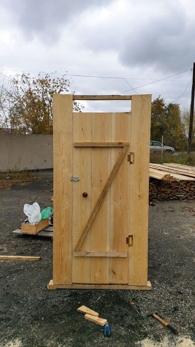 Туалет деревянный