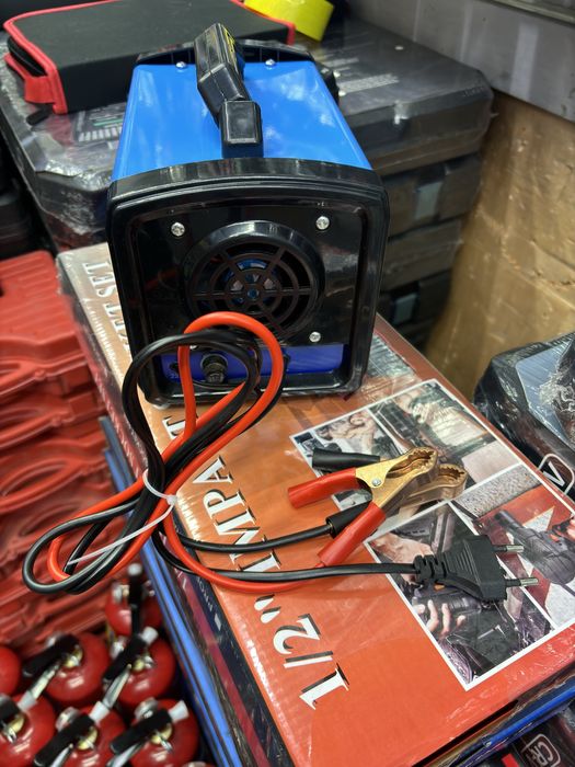 Зарядное устройство