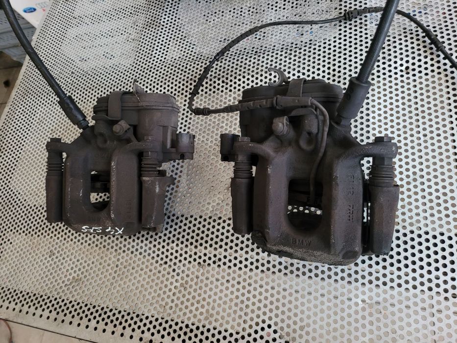Etrieri Etrier Electrici Stanga Dreapta Spate Bmw X4 F26 Testati Cu Garantie Masina Cu 22.000 Km Dezmembrez Bmw X4 F26 2.0 Diesel Motor B47 Xdrive 4x4
