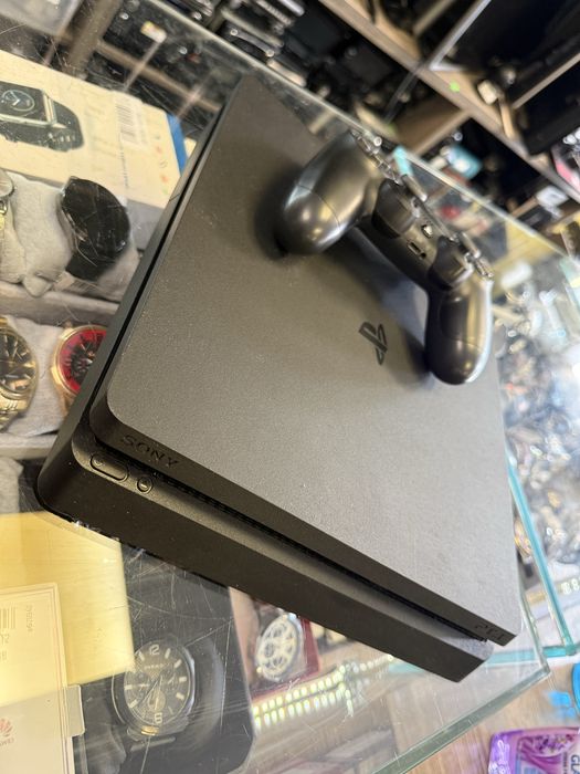 PlayStation Slim 500GB
