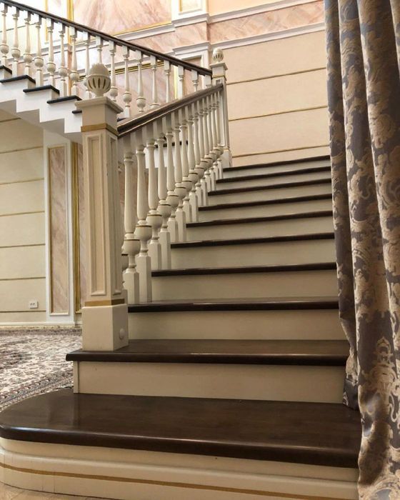 Обшивка лесниц из МДФ, Шпона а так же из натурального дерева