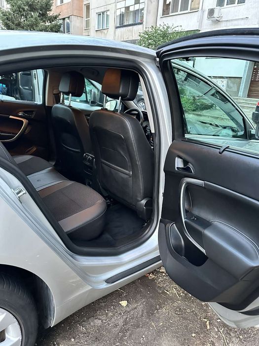 Мобилен детайлинг - почистване на автомобили на ваш адрес