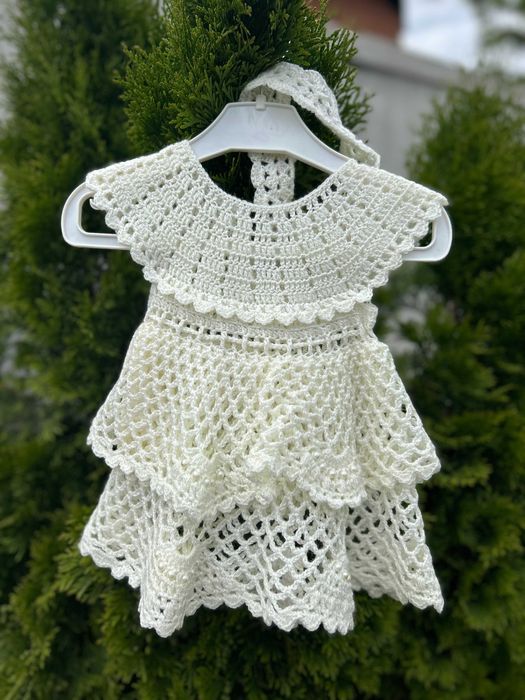 Set rochita si pantofi fetita crosetate, 6-9 luni, calitate excelenta