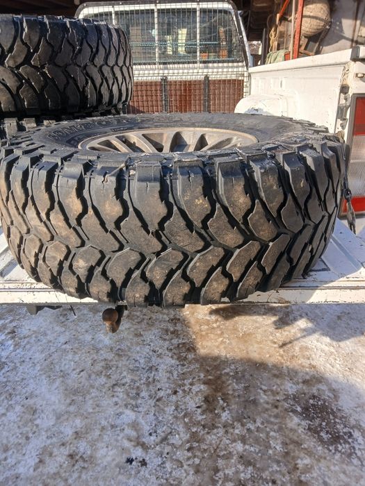 Anvelope, cauciucuri  conforser cf3000 32 11,5 15 cu  tot cu jante
