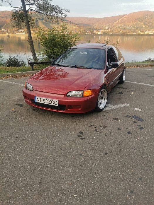 Vând honda civic eg3