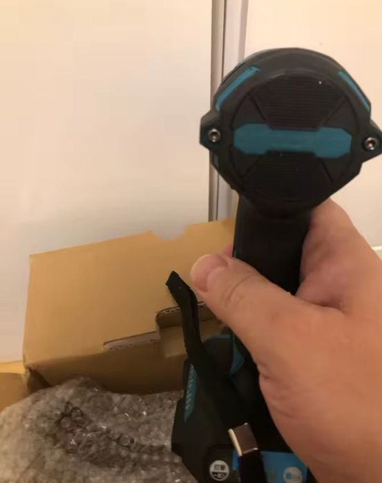 Cheie Impact makita DTD 173 ,BL,motor fără perii