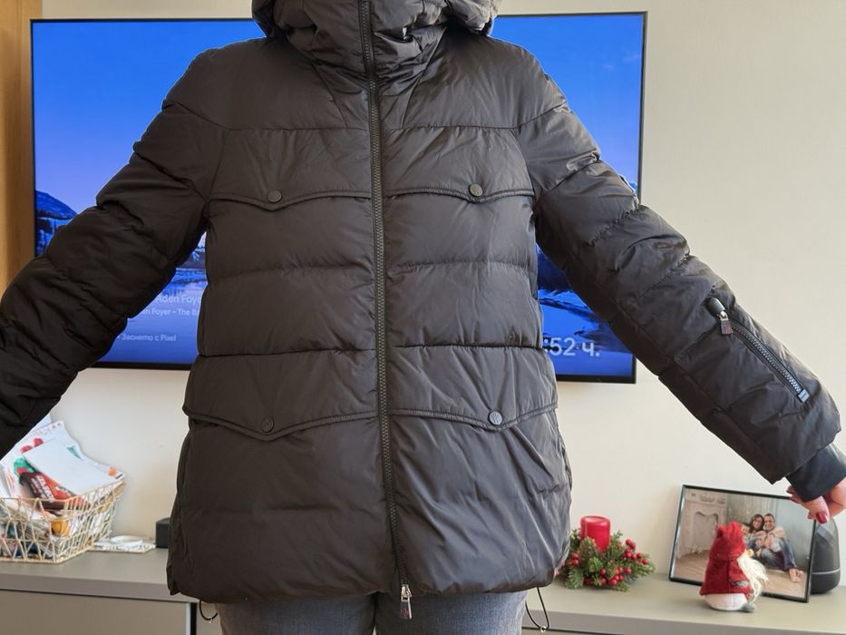 Moncler, черно пухено яке, много топло