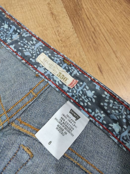 Blugi scurți de damă Levis 550 mărimea M