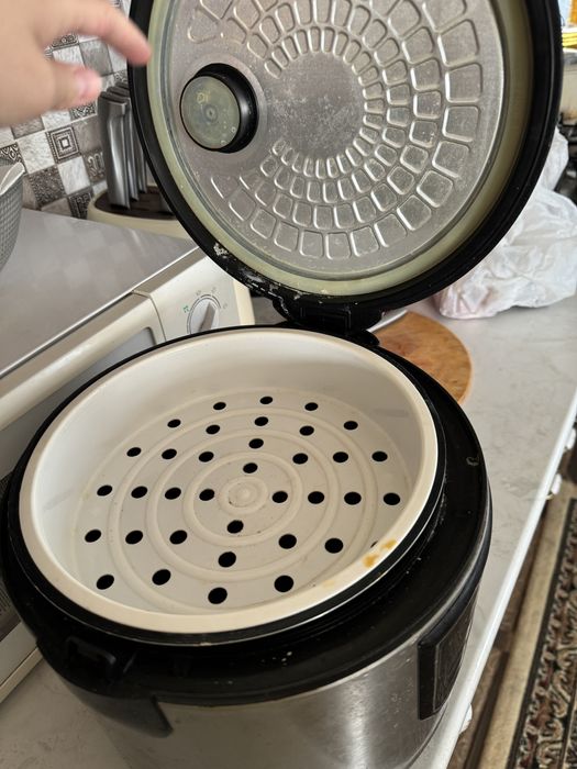 Мультиварка для приготовление блюд